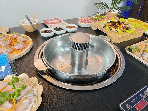 Chinese smokeless hot pot cooker